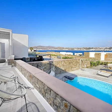 Tohu Mykonos * Ornósz