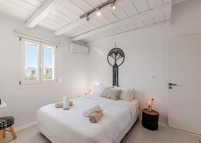 Tohu Mykonos * أورنوس